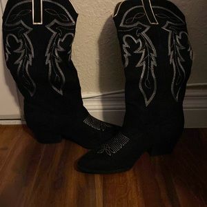 Ladies Cowboy Boots